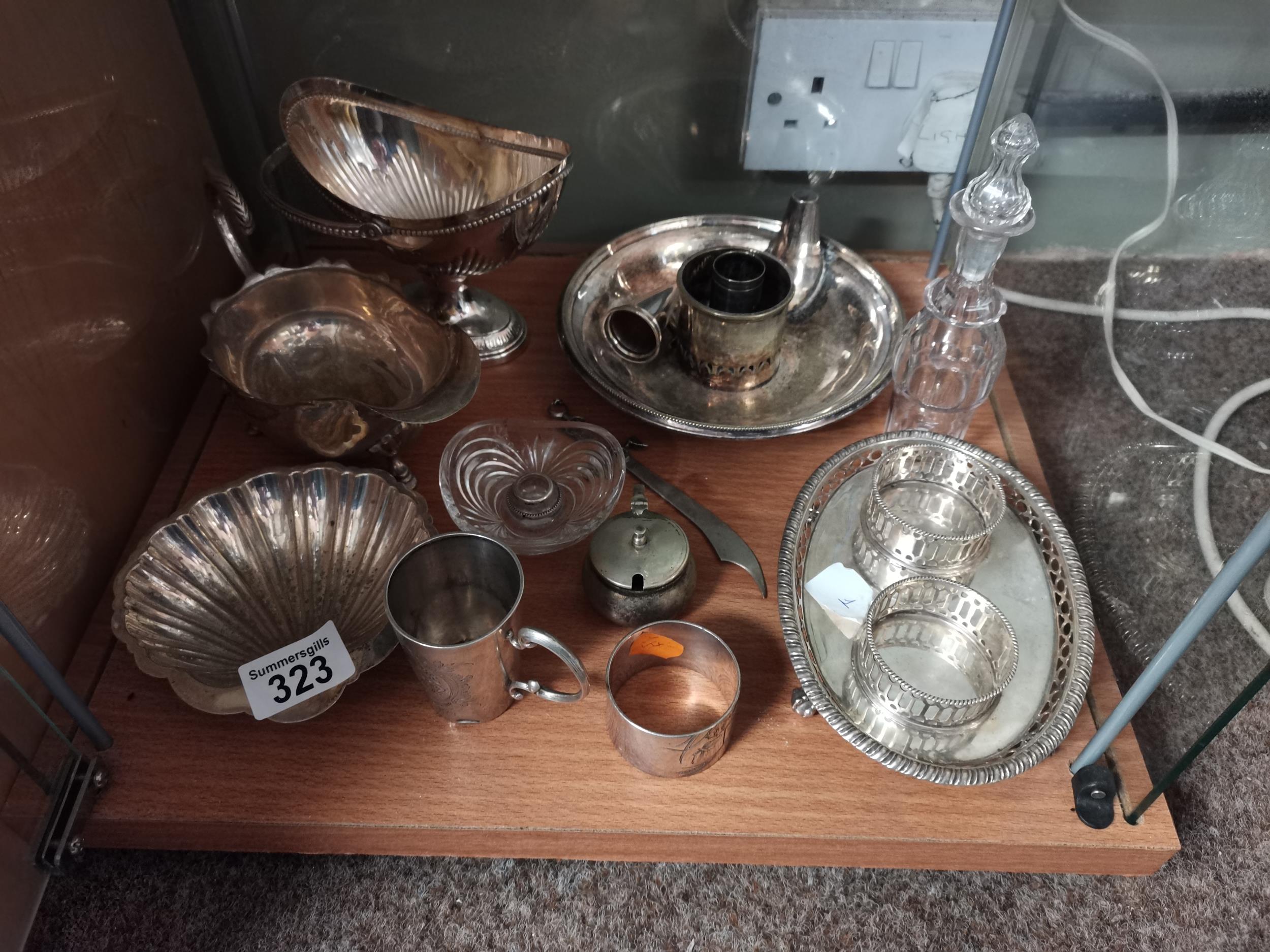 Collection of various silver/plated items