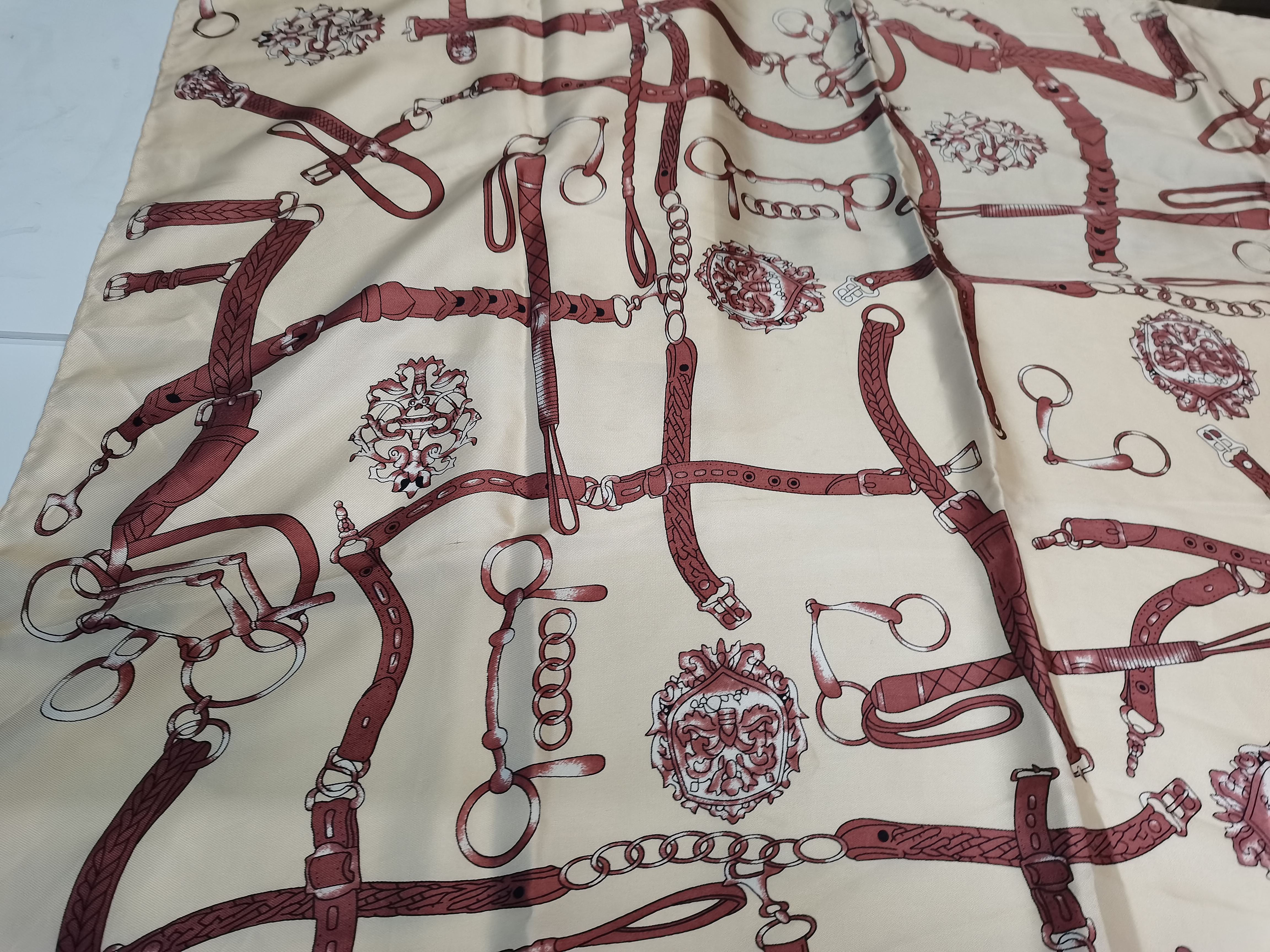 Genuine Hermes silk scarf, cream and brown with hand rolled hems. 33" x 33". Good vintage condition - Image 4 of 4