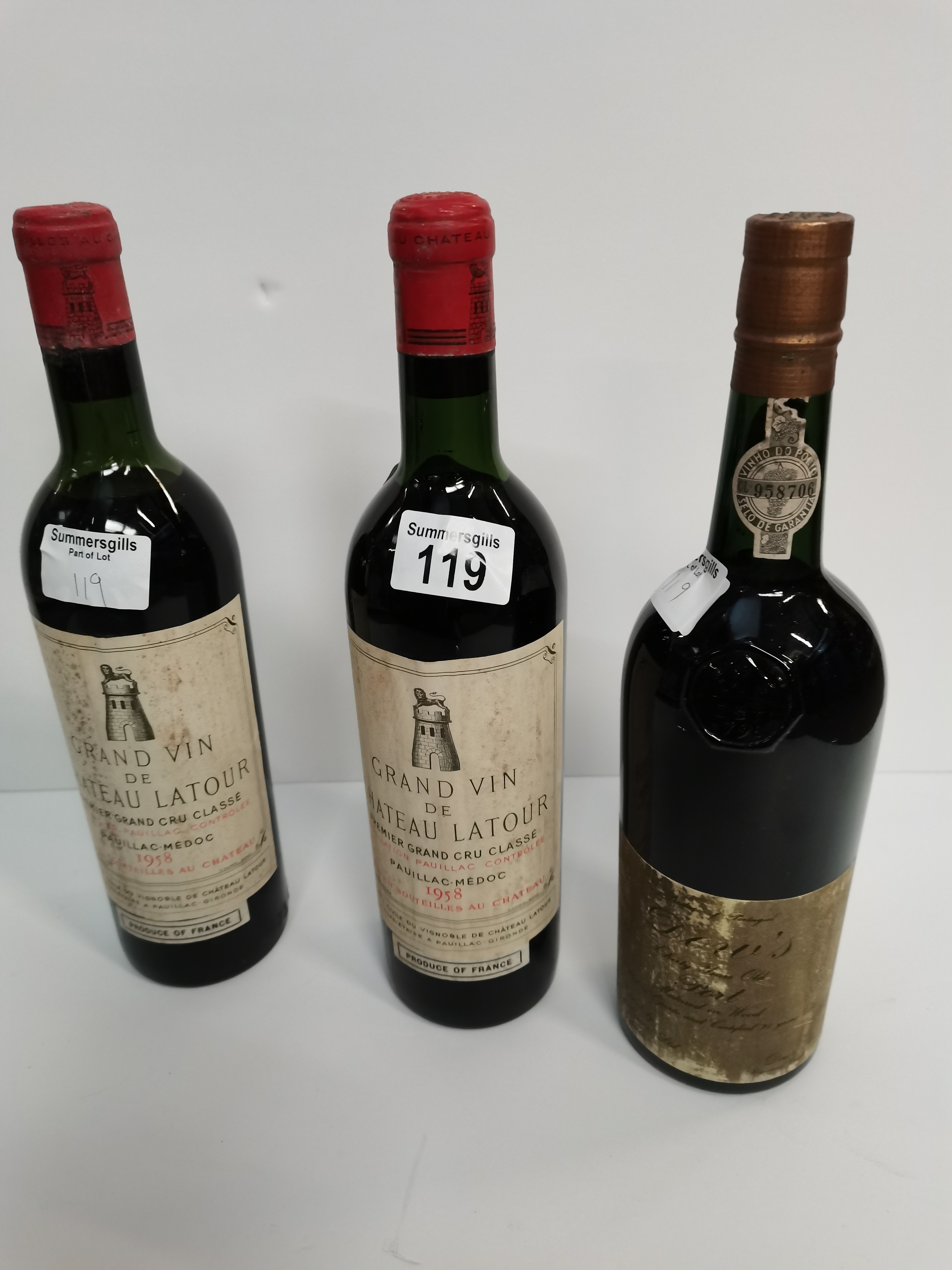 x2 bottles of Grand vin de Chateau Latour 1958 and a bottle of Dows port - Image 11 of 12