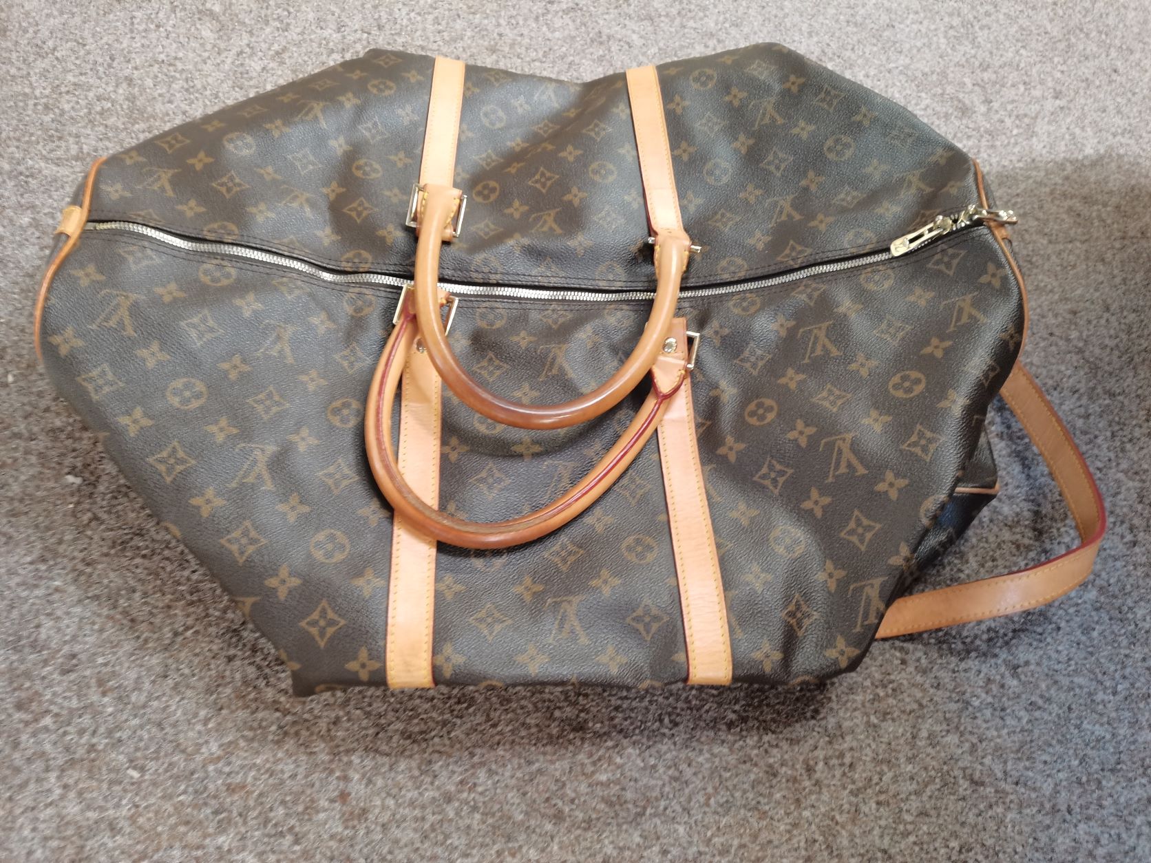 Genuine Louis Vuitton suit carrier and Keepall Duffel brown bag and a Visconti leather documents - Image 3 of 17