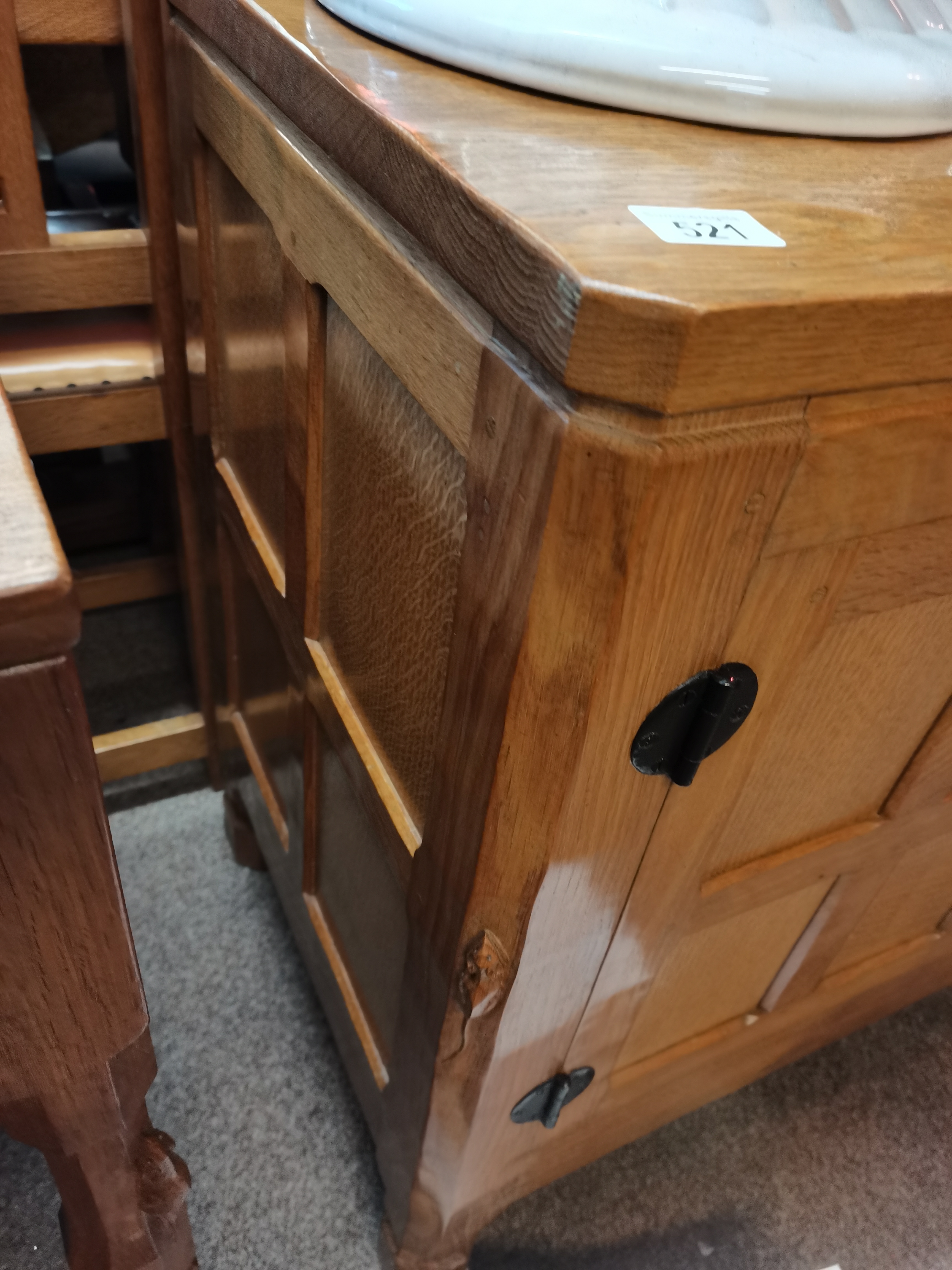 Mouseman sideboard - W183cm x D47cm x H77cm - Image 5 of 12