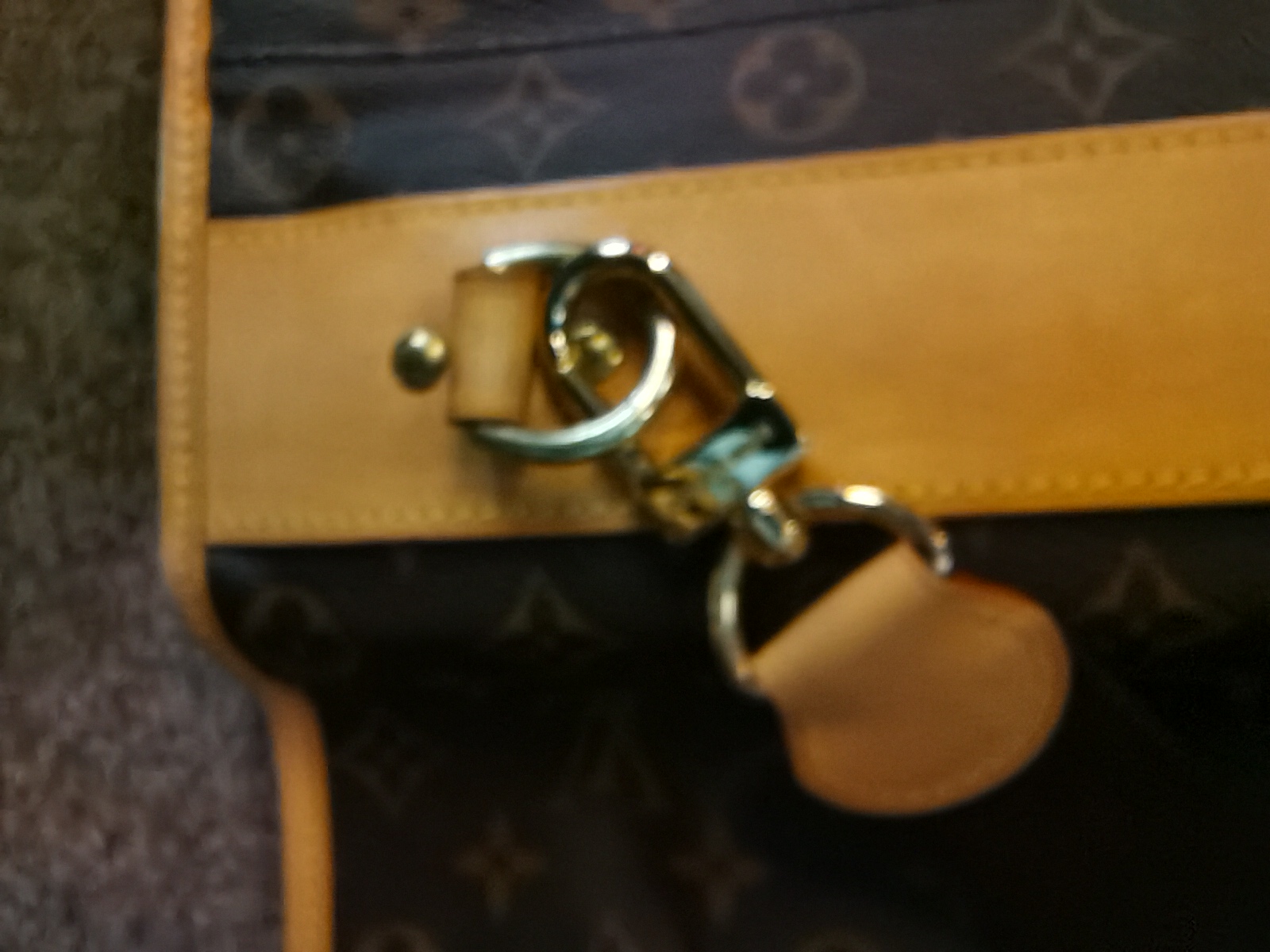 Genuine Louis Vuitton suit carrier and Keepall Duffel brown bag and a Visconti leather documents - Image 9 of 17