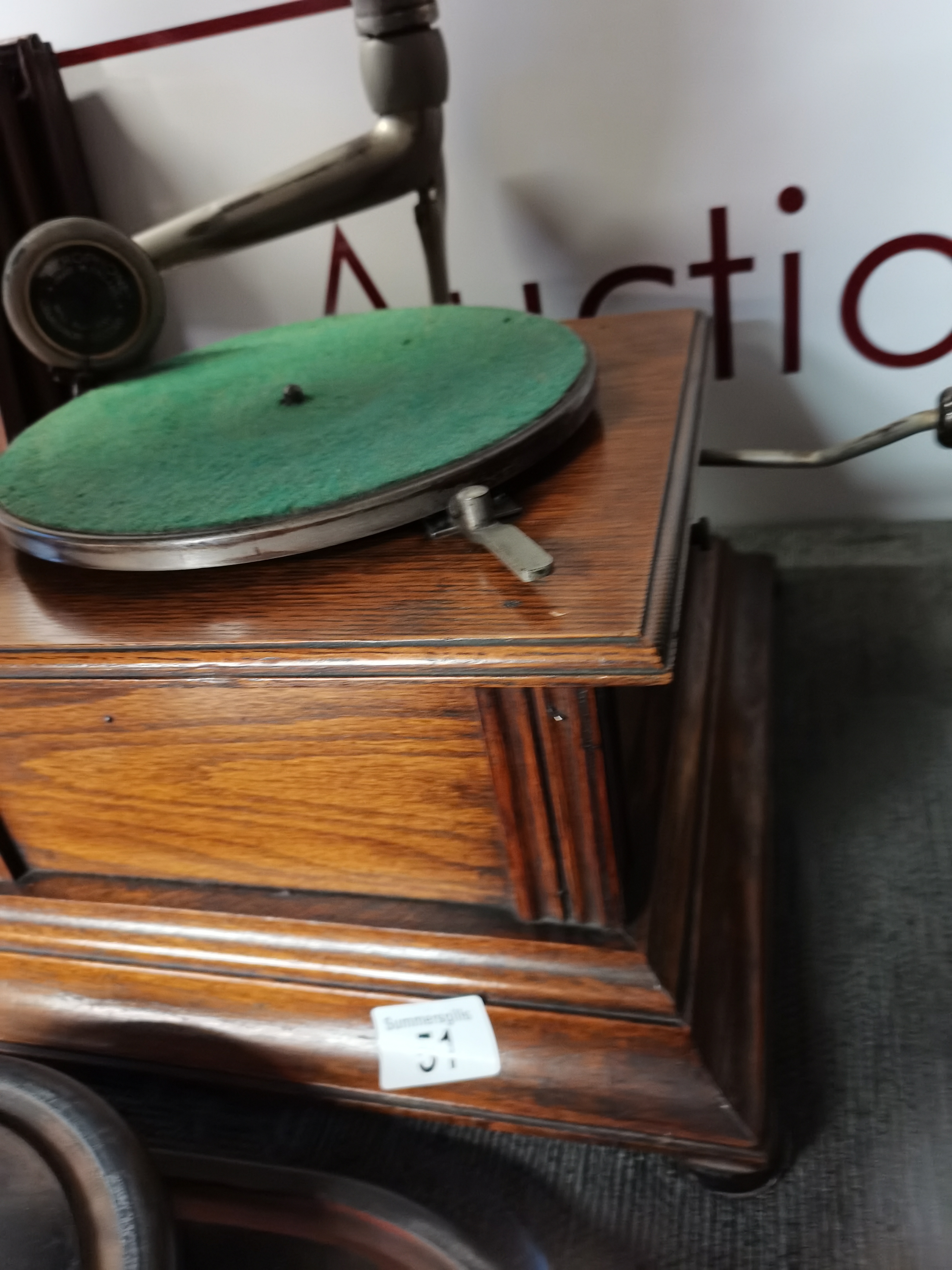 Vintage Gramophone in working order - Image 4 of 6