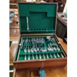 800 continental silver cutlery set in mahogany box Condition Grade:  A Excellent: