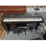 Gear 4 Music Yamaha electric Piano DP-6 W126cm x D42cm x H78cm
