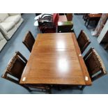 1920s oak draw Leaf table and 4 chairs