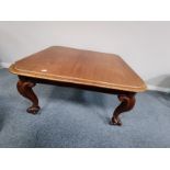 Victorian Mahogany dining table with claw feet plus 3 x leaves