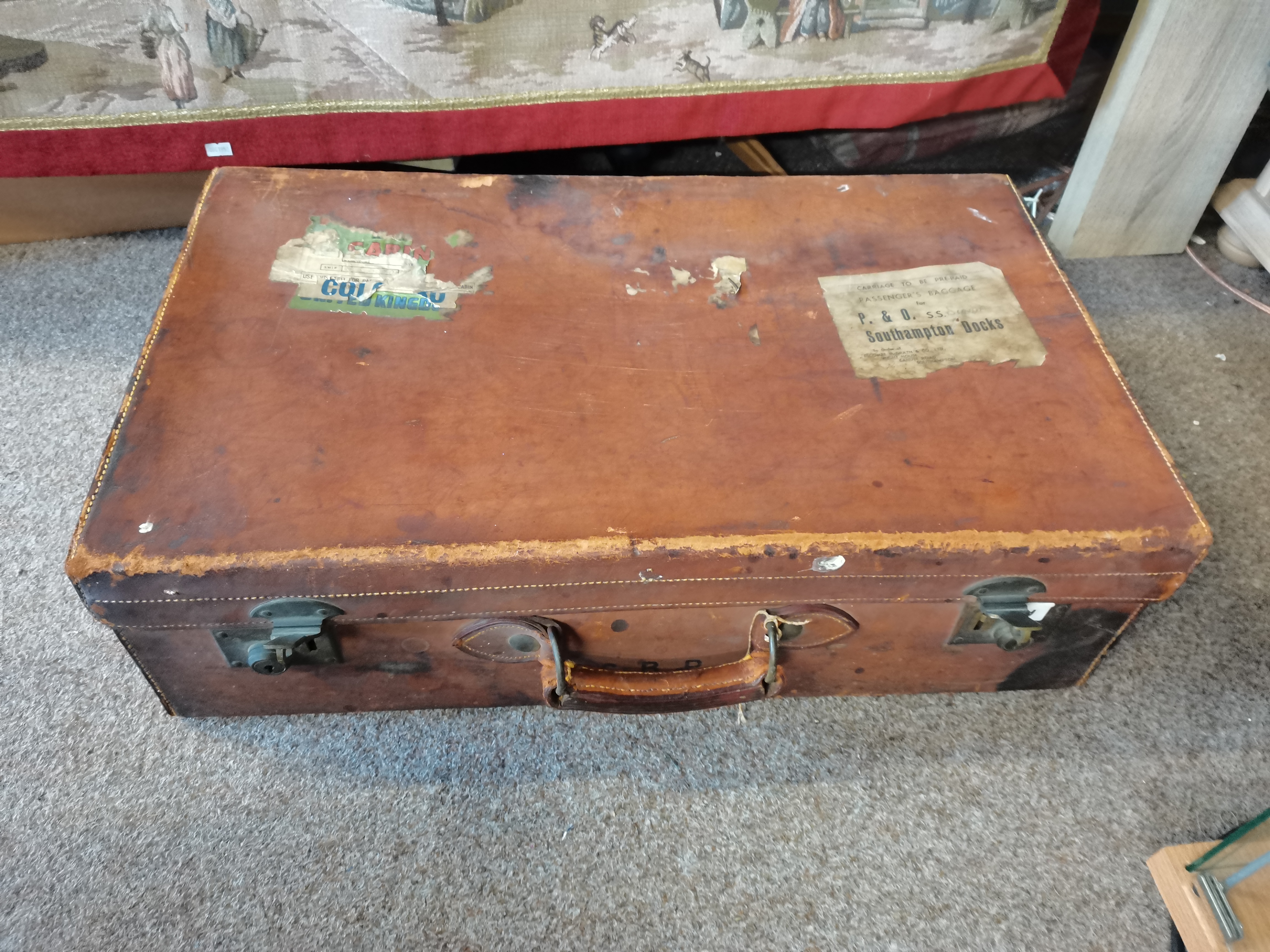 Suitcase - Bought from Harrods belonged to Tom Peak (of Peak Freans biscuits) - Image 2 of 2