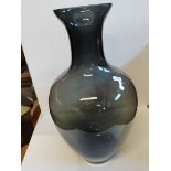 Large black glass vase - H53cm
