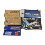 A BOXED SINGAPORE AIRLINES MODEL OF AIRBUS AIRPLANE BOEING Boxed Airbus A380-100 Airplane model,