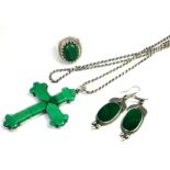 A COLLECTION OF VINTAGE SILVER AND MALACHITE JEWELLERY Comprising a crucifix pendant necklace,