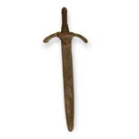 A 15TH CENTURY MEDIEVAL MANNER (POSSIBLY EARLIER) SHORT SWORD Condition: signs of heavy oxidation