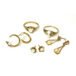 A COLLECTION OF VINTAGE 9CT GOLD AND PEARL JEWELLERY To include two rings, a pair of teardrop