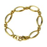 A 9CT GOLD OPEN CHAIN BRACELET. Condition: good throughout