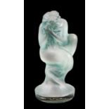 RENÉ LALIQUE, AN EARLY 20TH CENTURY OPALESCENT AND BLUE GLASS STATUE FORMED AS A CROUCHING