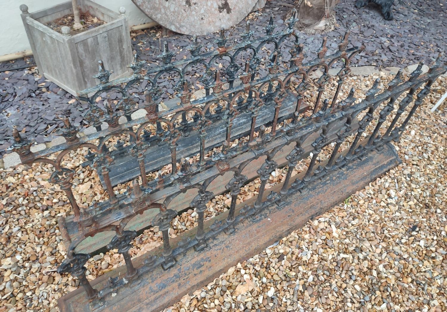 A SET OF VICTORIAN GOTHIC STYLE CAST IRON RAILINGS In three sections. (475cm) Condition: some - Image 3 of 3