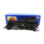 HORNBY DUBLO, A VINTAGE THREE RAIL DIECAST MODEL TRAIN LOCOMOTIVE Titled 'EDL 18 Standard Tank',