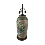 A LARGE FAMILLE ROSE DESIGN CHINESE POTTERY LAMP With chinoiserie decorations, on a wooden pierced