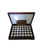 THE BIRMINGHAM MINT, A CASED SET OF THIRTY-SIX SILVER MEDALLIONS ENGLISH COUNTIES, 1974 Along with