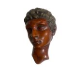 A VINTAGE CHALKWARE/PLASTER BUST PLAQUE. (21.5cm x 14cm)