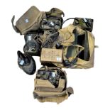 WWII MILITARY INTEREST, A SET OF FIVE FIELD RECEIVERS With turning frequency level wireless set,