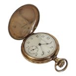 WALTHAM, AN AMERICAN EARLY 20TH CENTURY 14CT GOLD FILLED POCKET WATCH Full hunter having an engraved