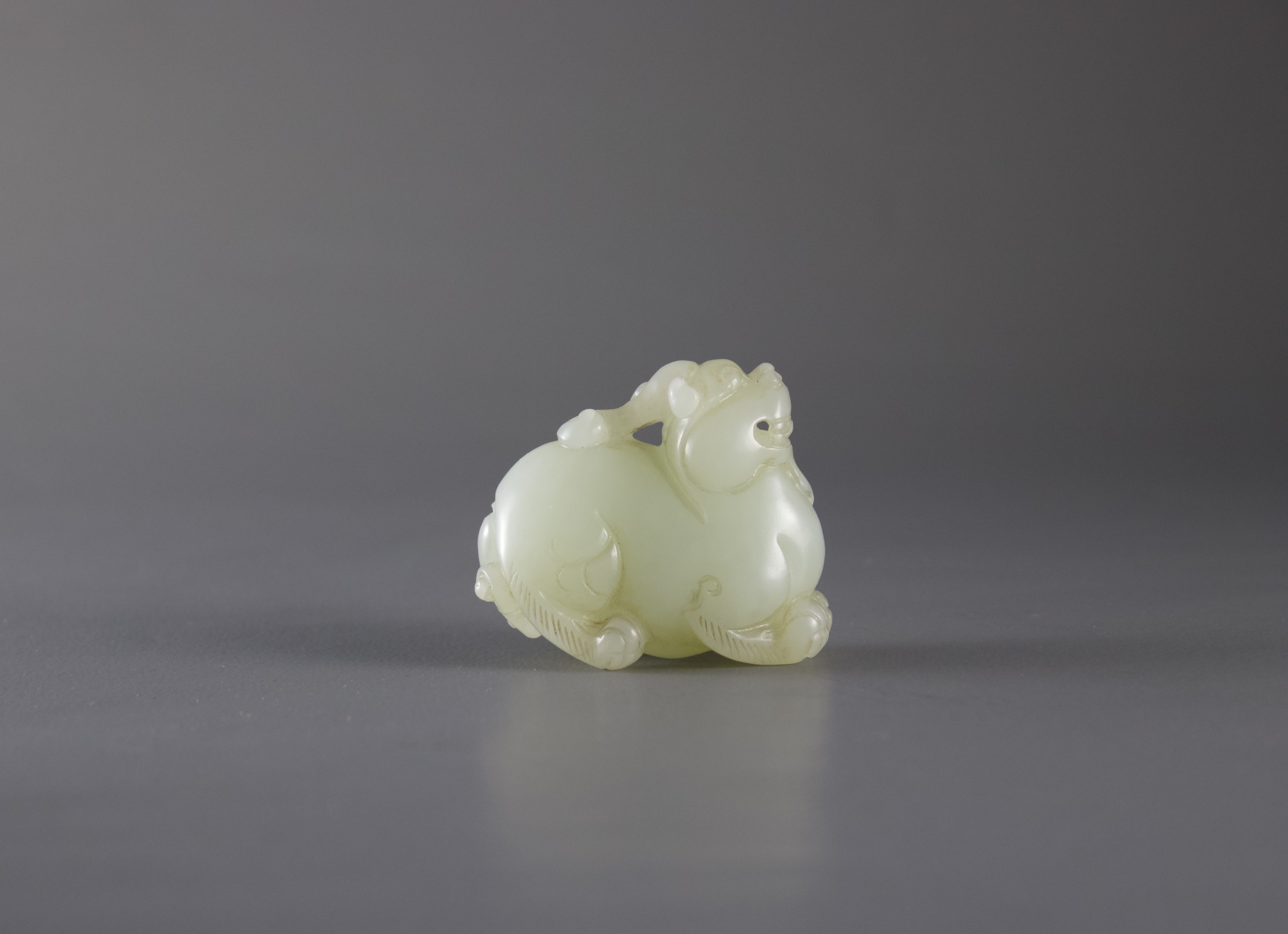 A Jade Qilin Pendant, Qing Dynasty or laterL: 4.5cm A Jade Qilin Pendant, Qing dynasty or later Well - Image 2 of 6