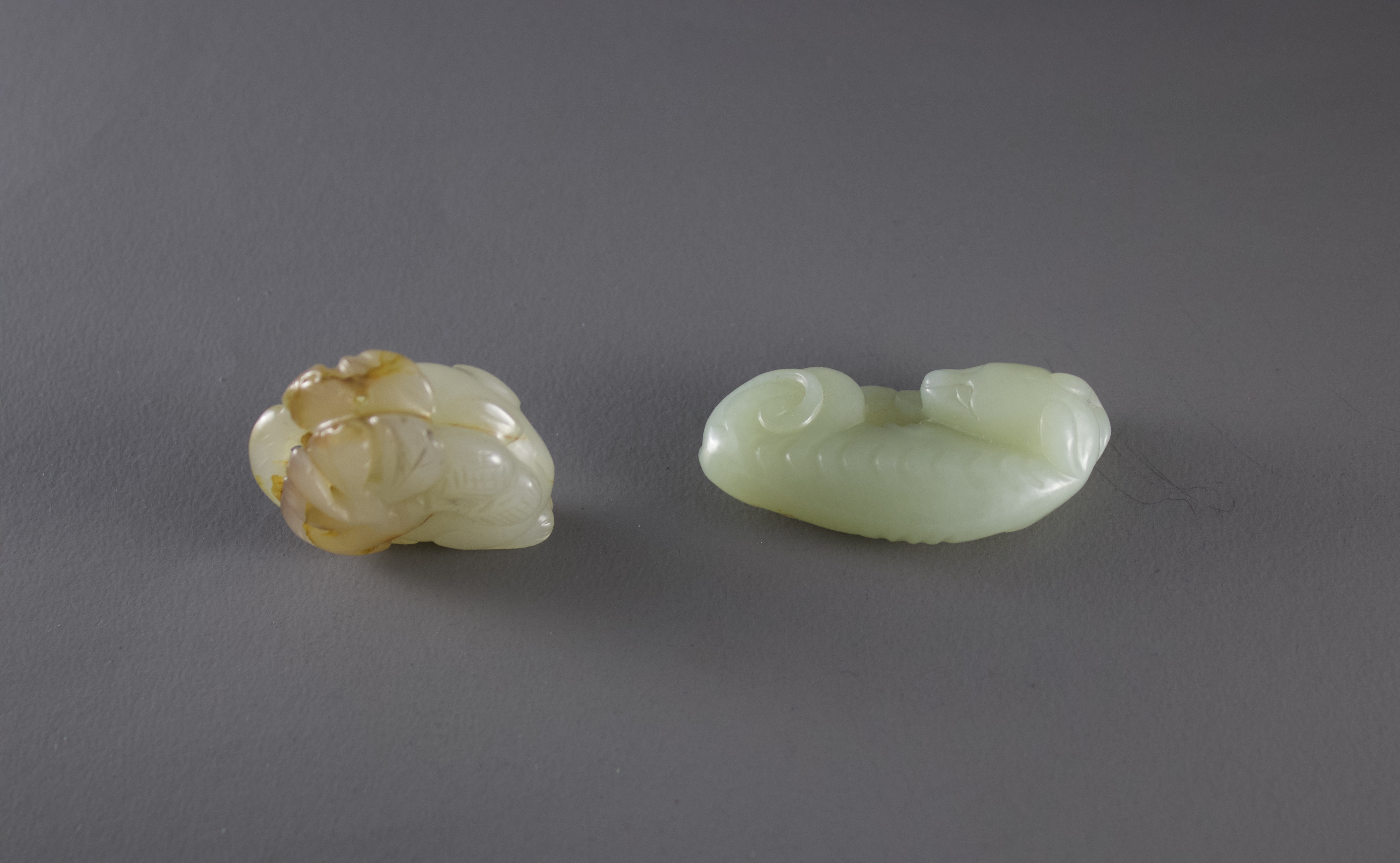 A Jade Hound, and a Jade figure of a Beast, both 19th Centurythe hound W:5cm,the beast W:4cm A - Image 3 of 7