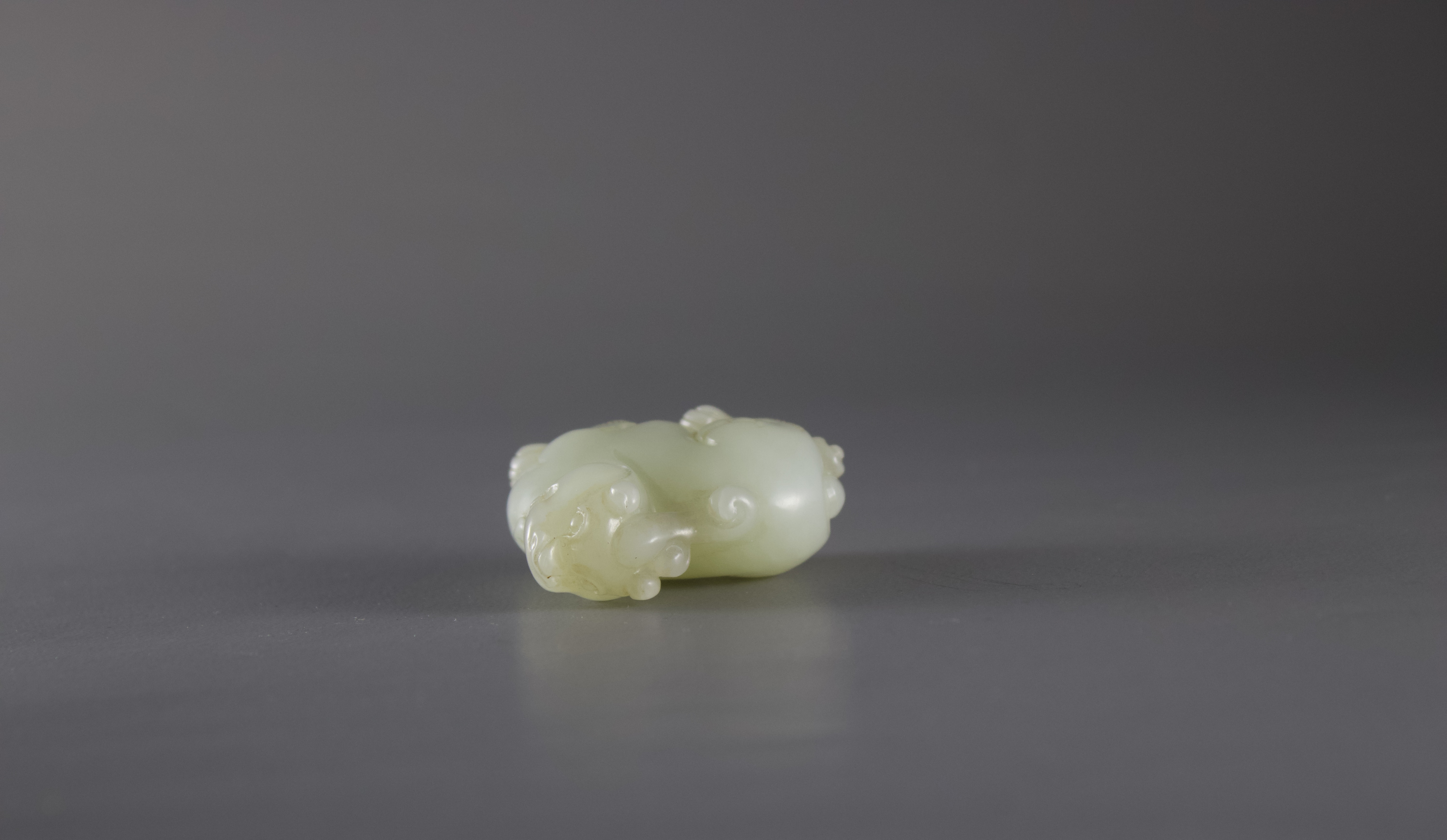 A Jade Qilin Pendant, Qing Dynasty or laterL: 4.5cm A Jade Qilin Pendant, Qing dynasty or later Well - Image 6 of 6