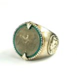 A LARGE VINTAGE AMERICAN SILVER COIN SET SIGNET RING Set with a silver nickel coin, dated 1937,