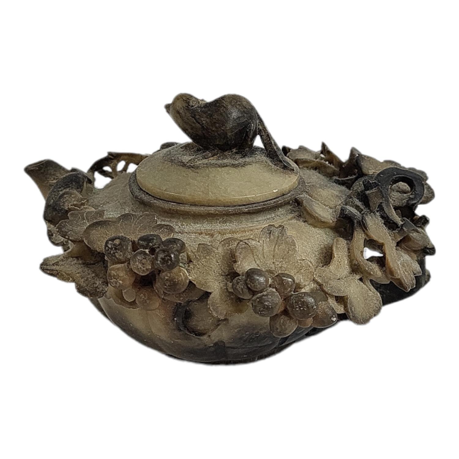 AN ANTIQUE CHINESE SOAPSTONE RAT TEAPOT Qing Dynasty Yongzheng period, a Chinese soapstone rounded - Image 2 of 3