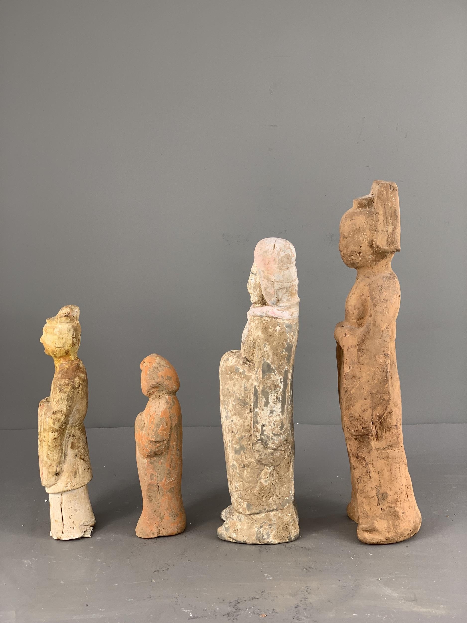 A GROUP OF FOUR POTTERY FIGURES, 4TH/5TH CENTURY Including three figures of officials, one of them - Image 10 of 14