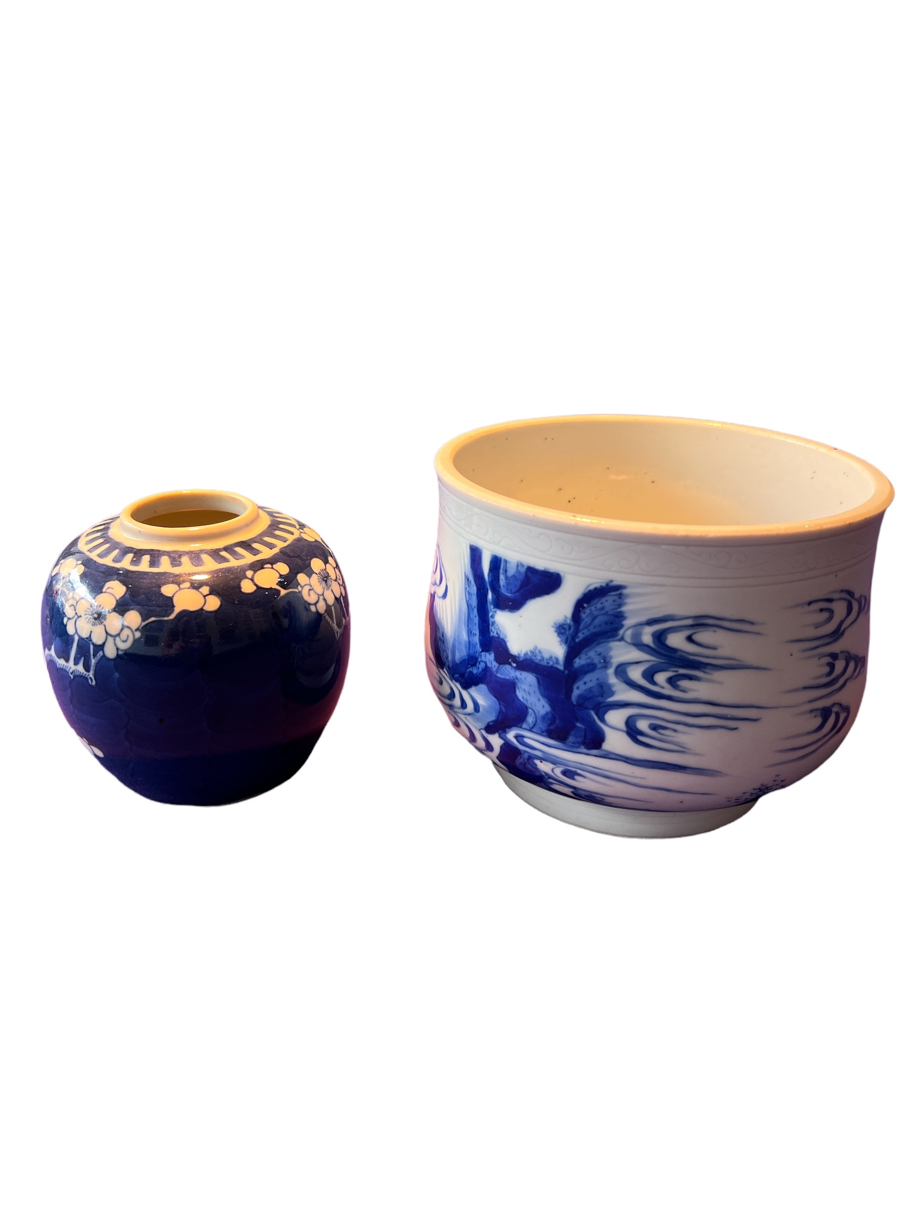 TWO CHINESE BLUE AND WHITE PORCELAIN ITEMS To include a censer shaped bowl, decorated with - Image 2 of 11