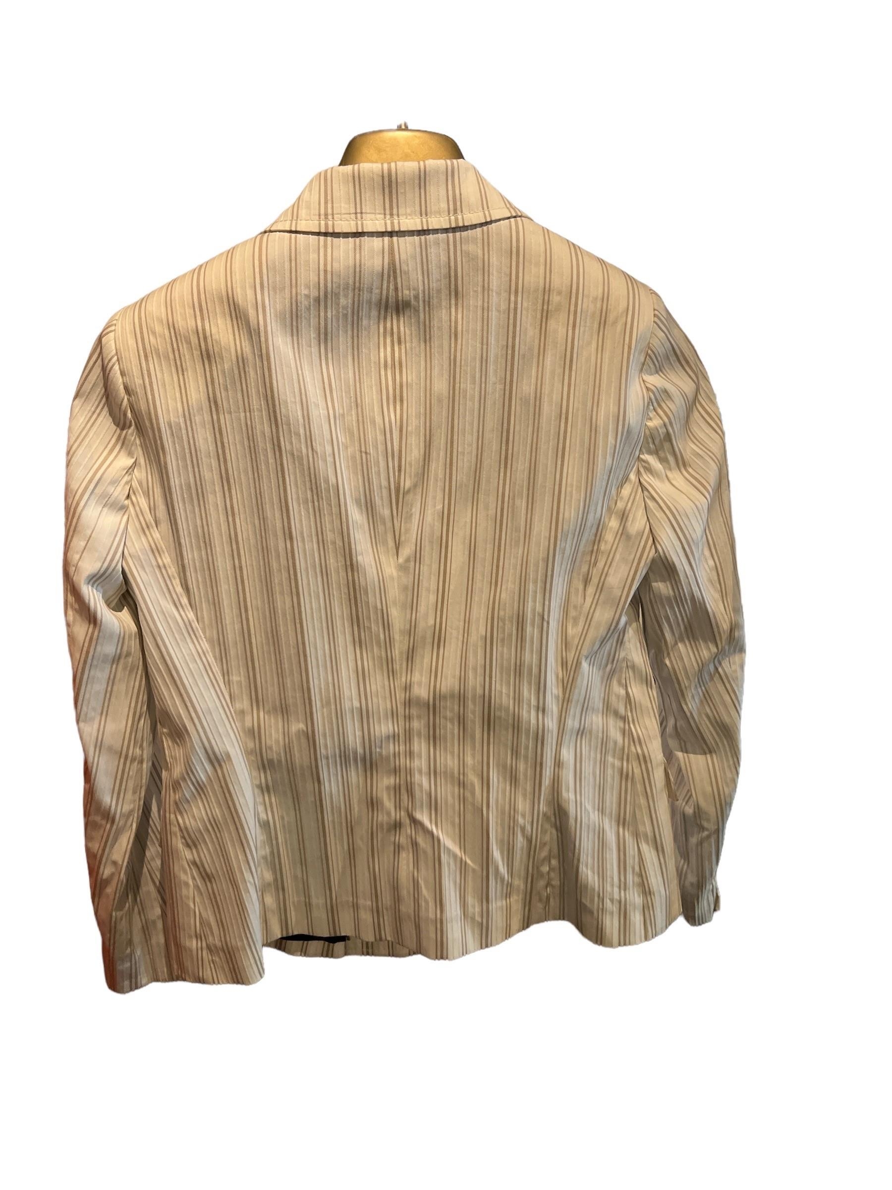 DAKS, A CREAM AND BEIGE PINSTRIPE SUIT JACKET. (size 14) - Image 3 of 5