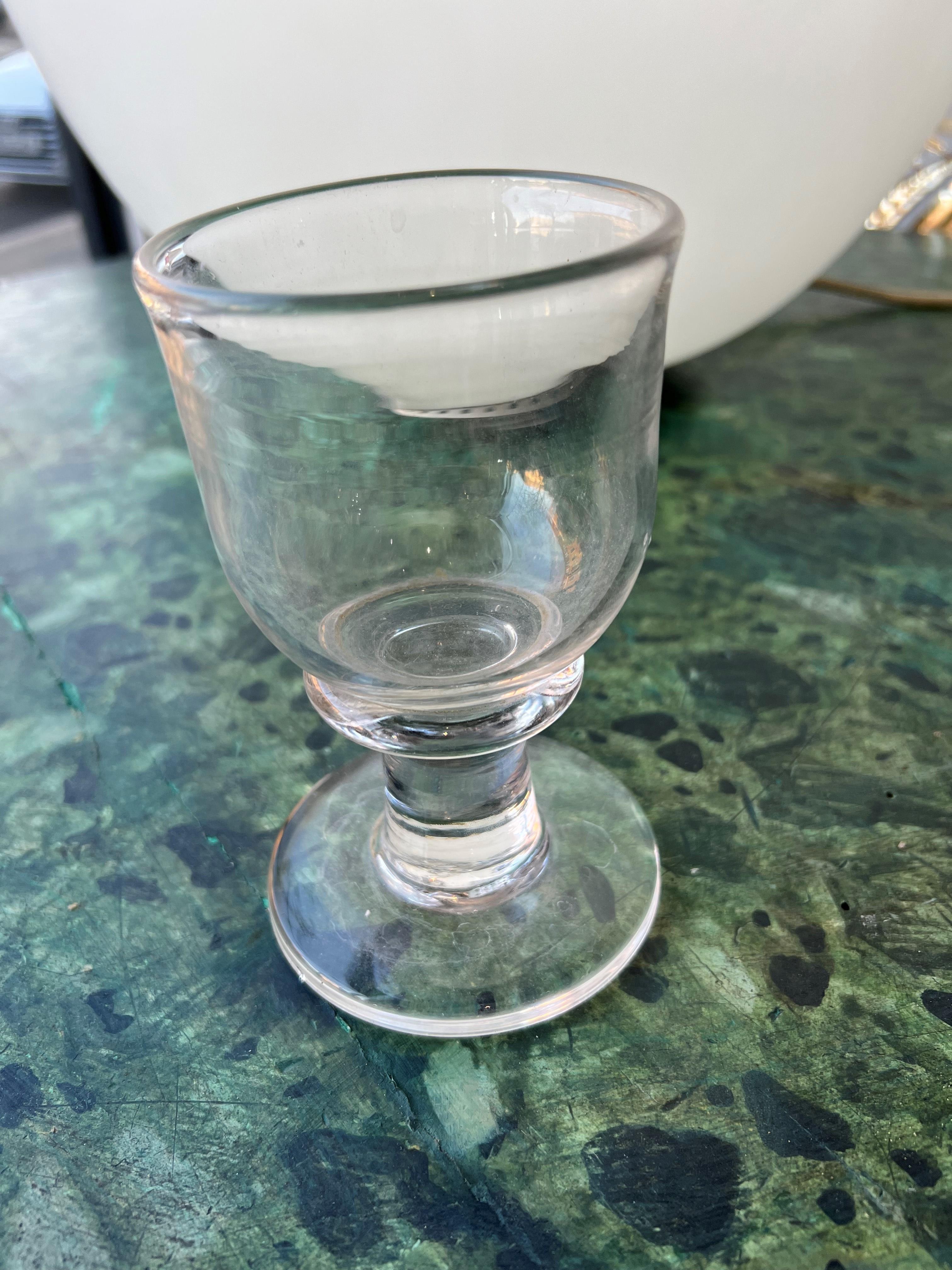 AN 18TH CENTURY GEORGIAN RUMMER DRINKING GLASS Having snapped pontil to base. (Height 14.2cm x