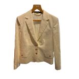 DAKS, A CREAM SUIT JACKET. (size 14)