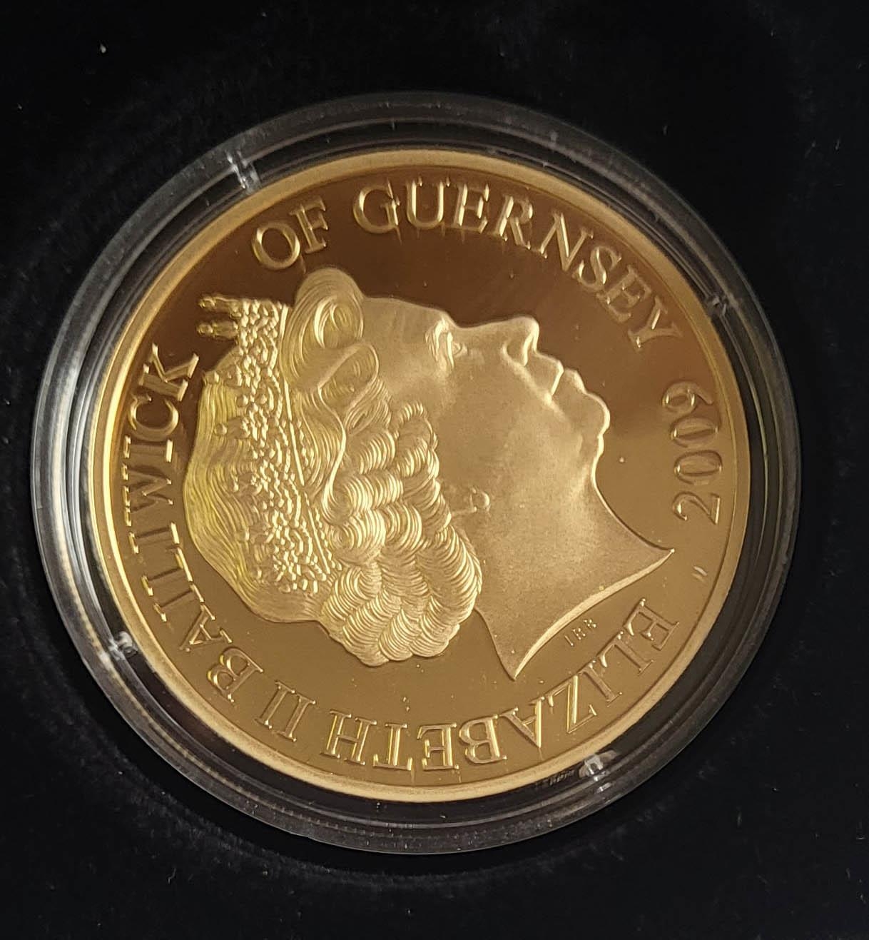 A 22CT GOLD 'DOUBLE ROSE' FIVE POUND PROOF COIN, DATED 2009 Titled 'Henry VIII 500th Anniversary - Image 5 of 5