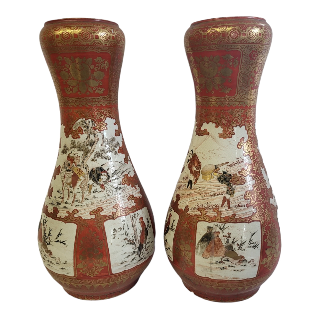 A PAIR OF LARGE LATE 19TH CENTURY JAPANESE SATSUMA KUTANI WARE BALUSTER CERAMIC VASES Depicting - Image 2 of 15