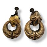 A PAIR OF VICTORIAN YELLOW METAL DROP HOOP EARRINGS With engraved decoration. (approx 3cm)