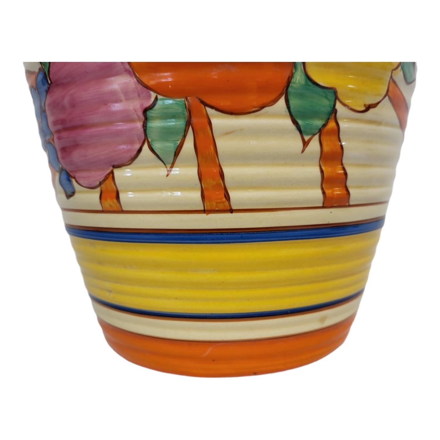 CLARICE CLIFF, FANTASQUE BIZARRE RANGE, AN ART DECO SINGLE HANDLED LOTUS JUG The ribbed tapering - Image 3 of 13