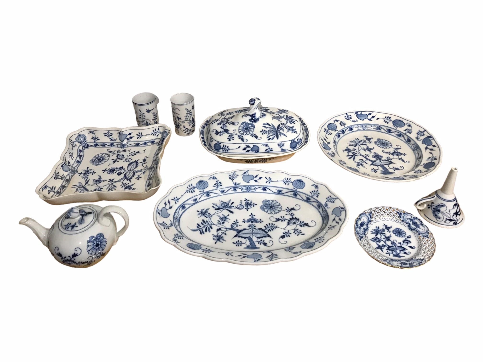 A COLLECTION OF 19TH CENTURY AND LATER BLUE AND WHITE MEISSEN PLATTERS, TEAPOT, PLATE, FUNNEL ETC