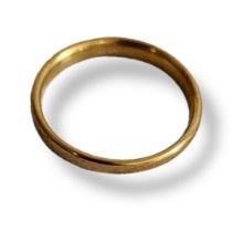 AN EARLY 20TH CENTURY 22CT GOLD WEDDING RING. (size M/N) Condition: good