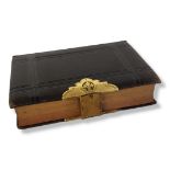 A LATE VICTORIAN LEATHER BOUND HOLY BIBLE Published by William Collins & Sons Company, Circa