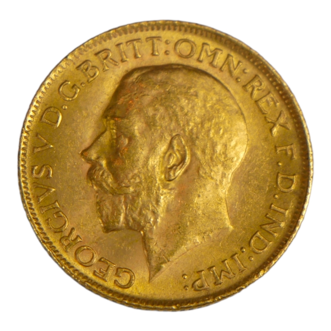 AN EARLY 20TH CENTURY 22CT GOLD SOVEREIGN COIN, DATED 1913 With King George V bust and George and - Image 2 of 3