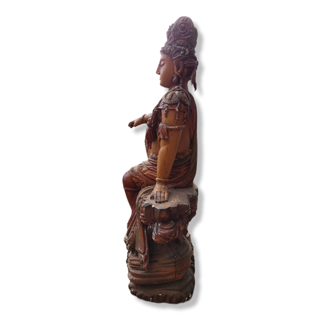A Wood Figure of the 'Water Moon' Guanyin, Ming dynasty or later - Bild 6 aus 13