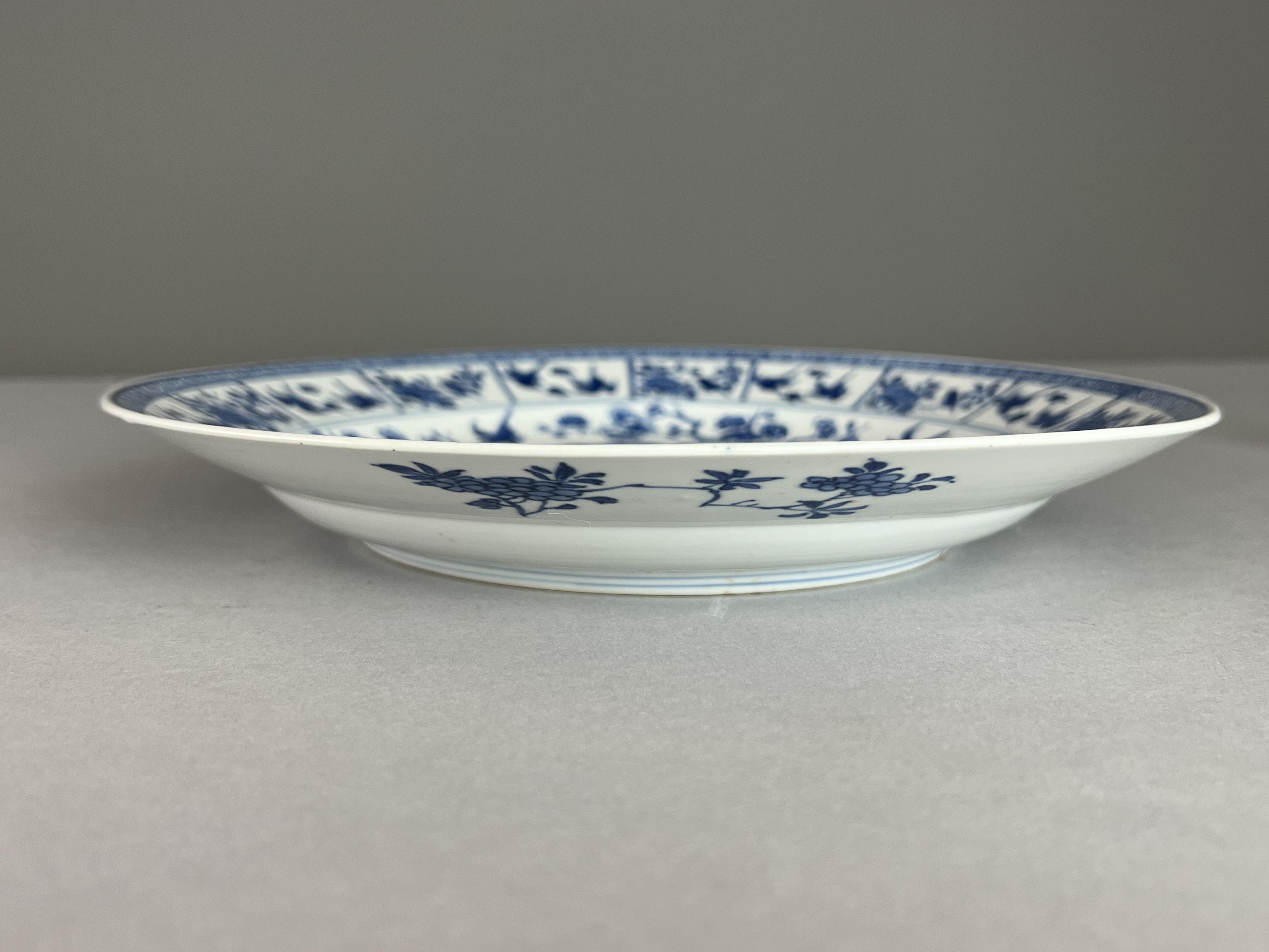 A Blue and White European Subject Plate, Kangxi W:26cm well painted in good blue with two Dutch - Image 5 of 5