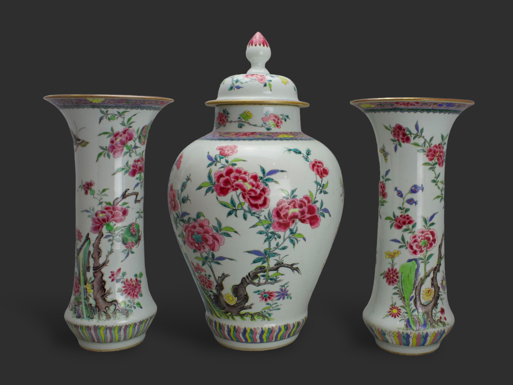 A Fine 'rose-verte' Three Vase Garniture, Yongzheng the jar H:46cm. overall comprising one - Image 2 of 12