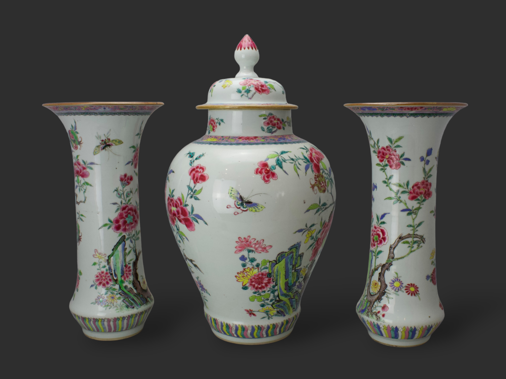 A Fine 'rose-verte' Three Vase Garniture, Yongzheng the jar H:46cm. overall comprising one - Image 5 of 12