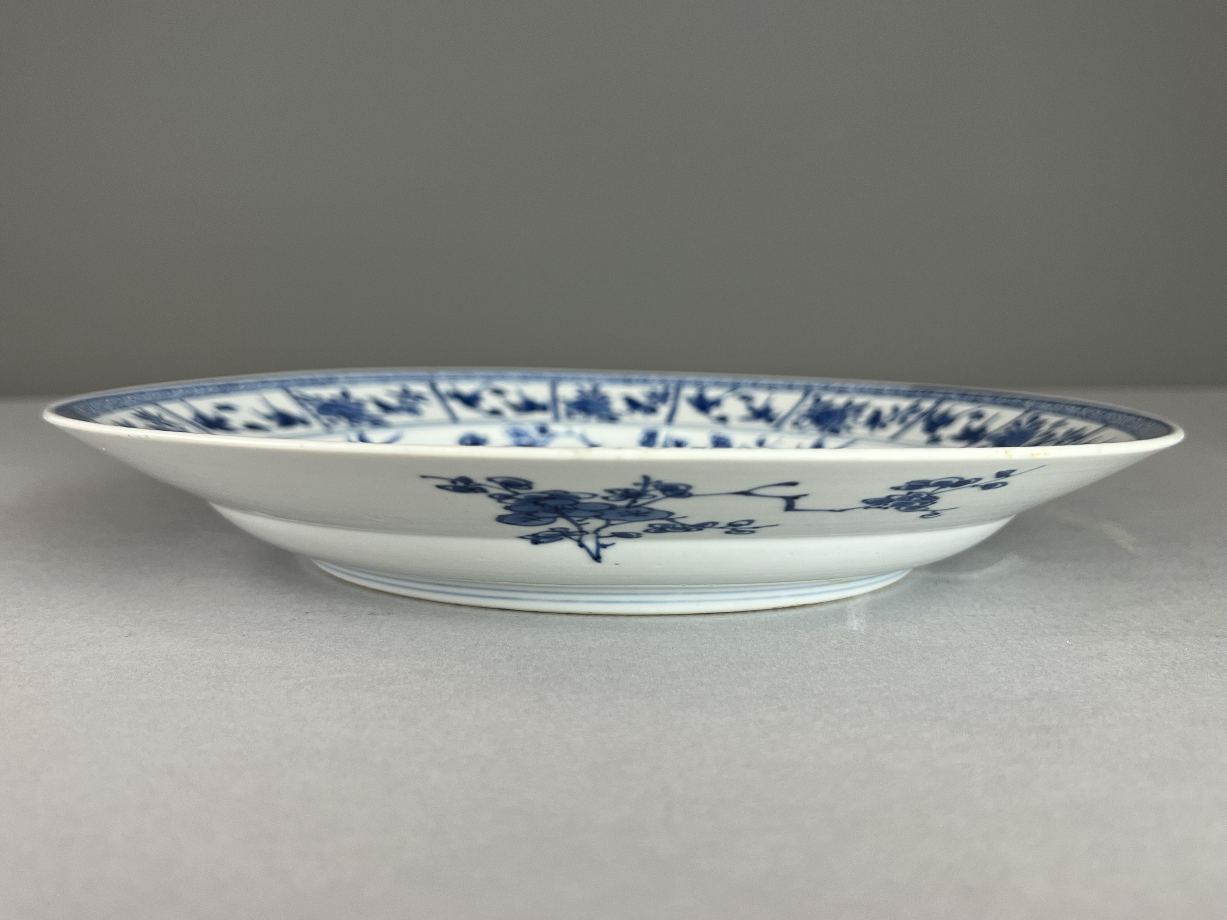 A Blue and White European Subject Plate, Kangxi W:26cm well painted in good blue with two Dutch - Image 4 of 5