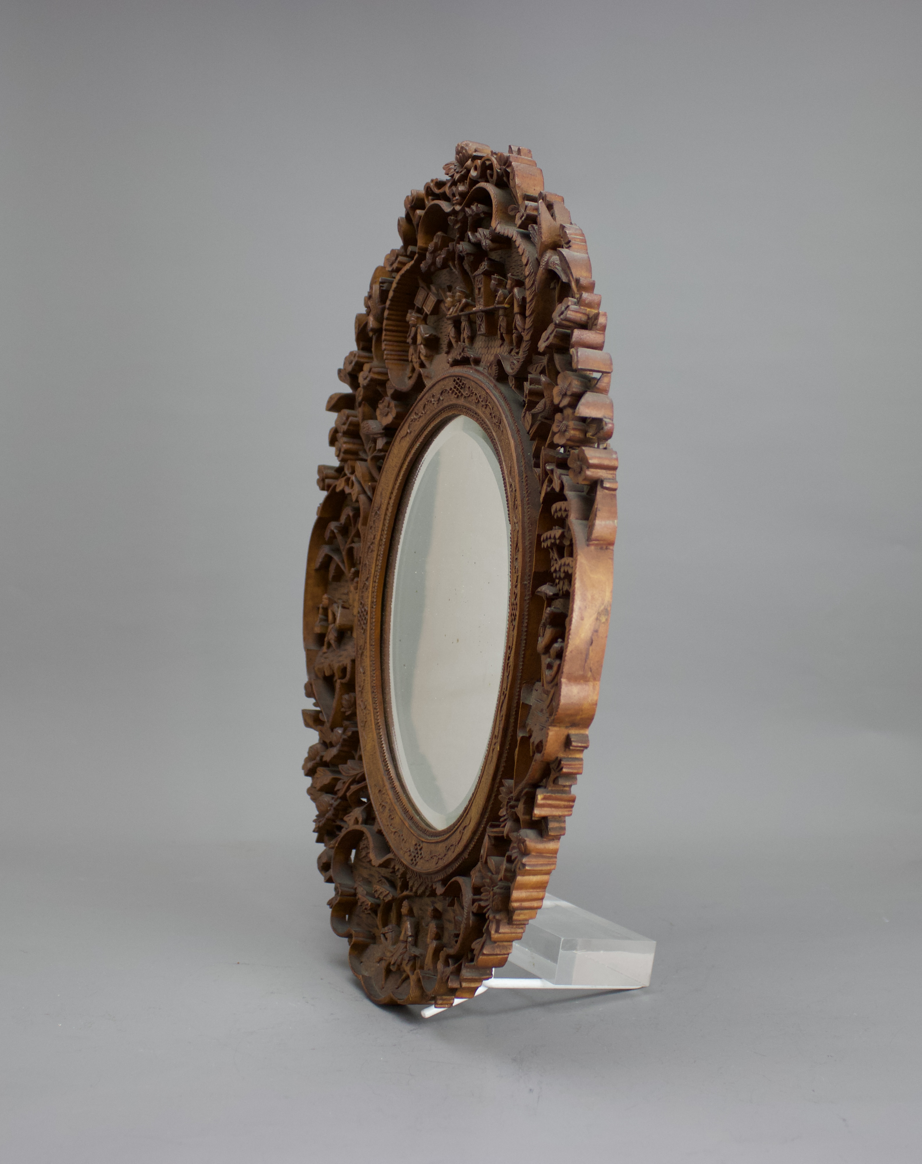 A carved fruitwood Mirror Frame, 19th century H: 38cm of shaped oval form, well carved with four - Bild 3 aus 5
